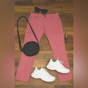 🩷🩷Baby Phat Cargo Pants 🩷🩷